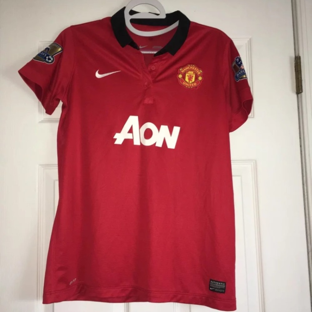 Manchester United 12/13 Barclays Jersey